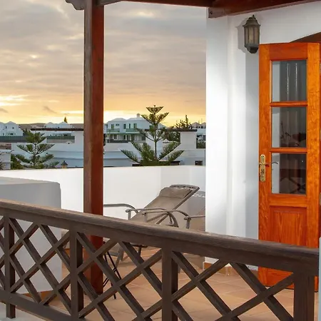 Sunset Playa Blanca 普拉亚布兰卡